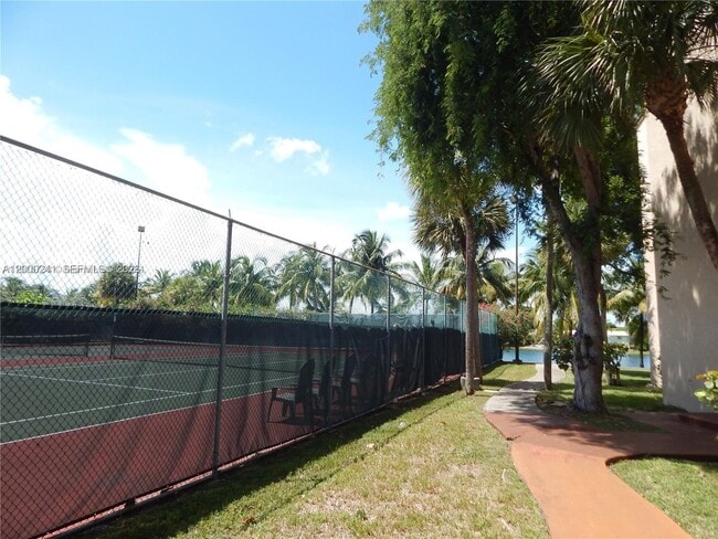 Photo - 14415 N Kendall Dr Unit 312G