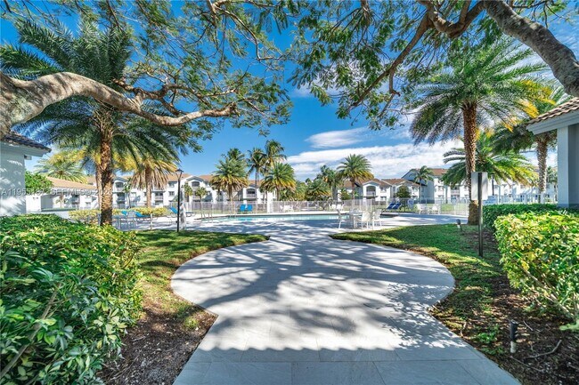 Photo - 2640 S University Dr Unit 220