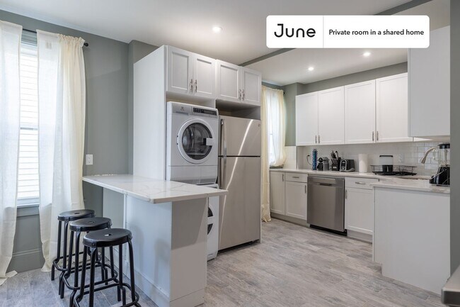 Photo - Room in Shared 4 bed/1 bath home Unidad C