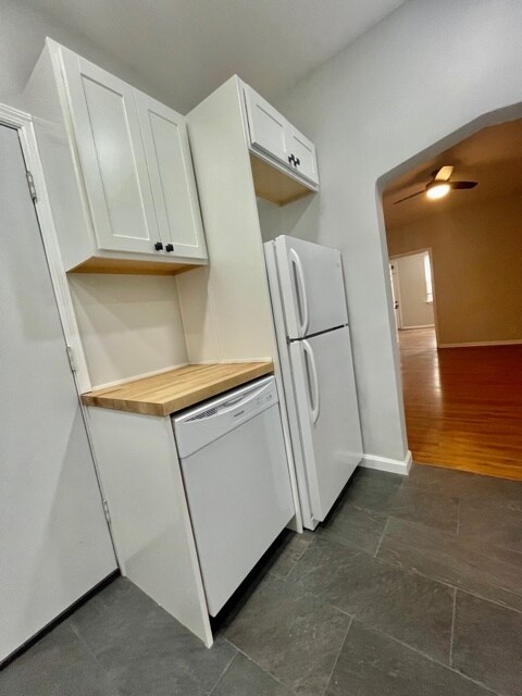 Photo - 346 39th St Unidad 1