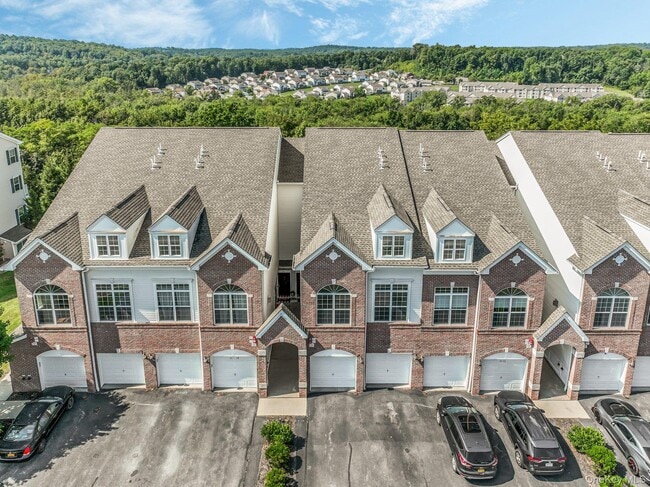 Photo - 1115 Balsam Dr