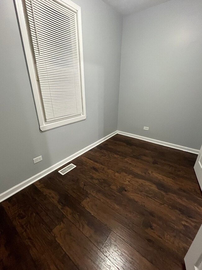 Photo - 8253 S Brandon Ave