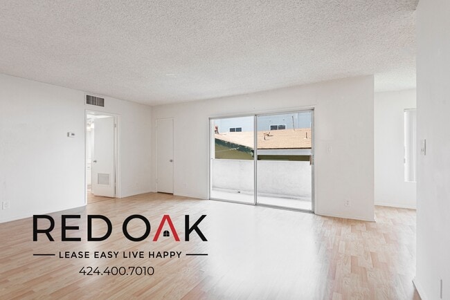 Photo - 319 S Clark Dr Unidad 206