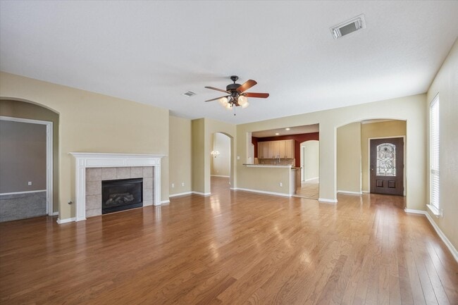 Photo - 19010 Country Square Dr