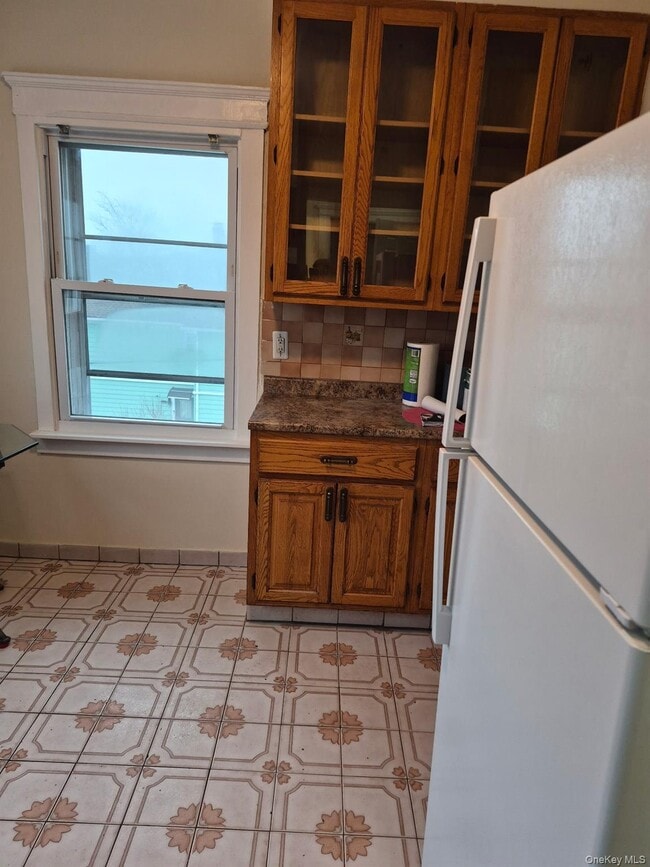 Photo - 130 Locust Ave