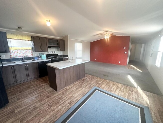 Photo - 3 Bedroom 2 Bathroom Ready to Rent