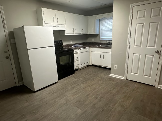 Photo - 219 W Flower St Unidad C1