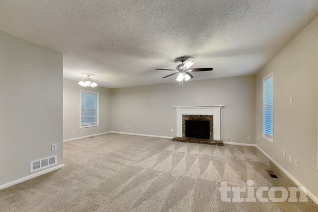 Photo - 204 Campbell Dr