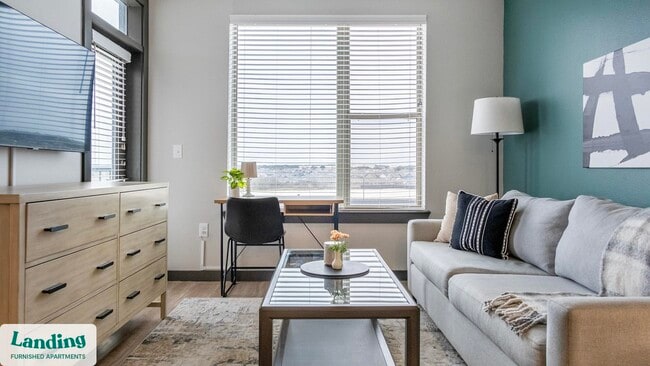 Photo - 3875 Burnham St Unidad 3401.1407918