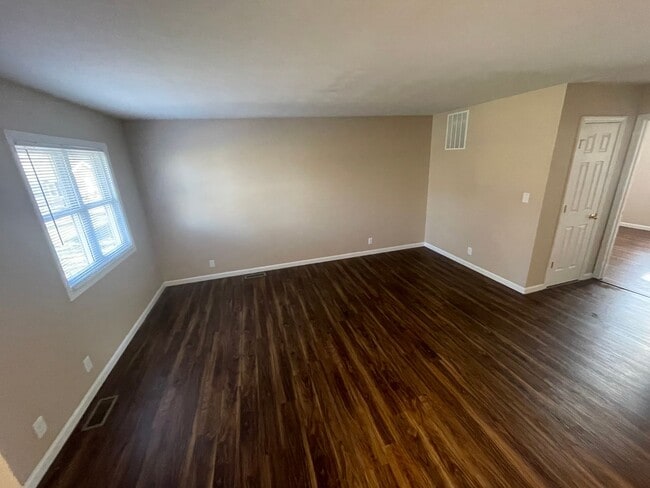 4021-4023 N. 375 W.