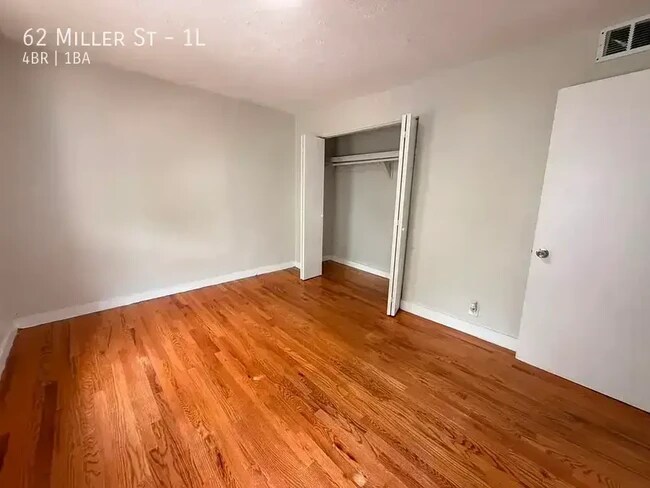 62 Miller St Unit 1L