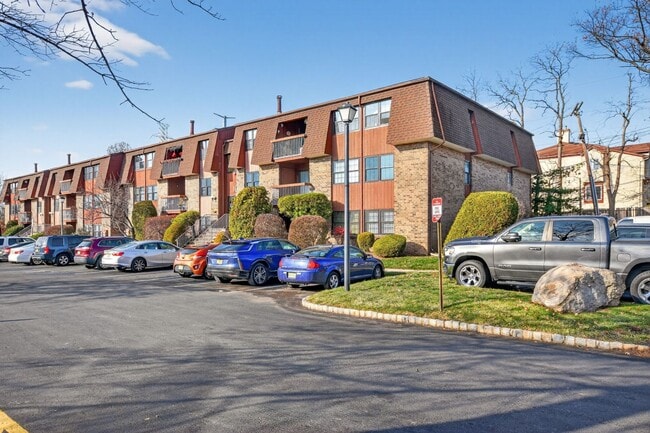 Photo - 111 Keystone Ct