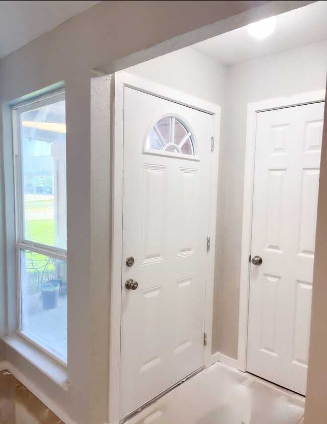 Photo - 10167 Inwood Hollow Ln