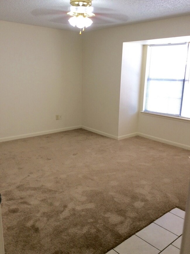 Photo - 2265 Anne Marie Dr Unit D