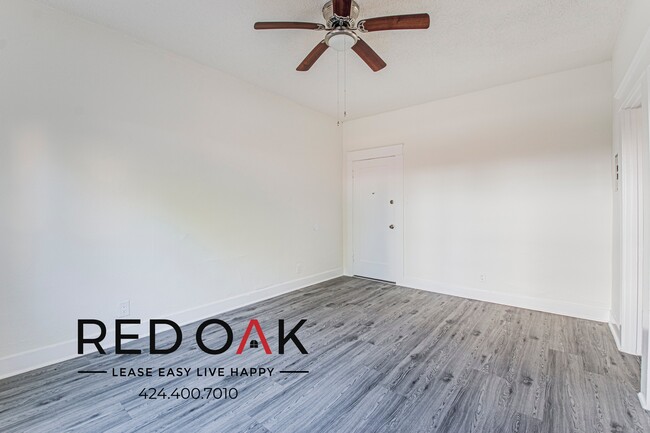 2743 San Marino St Unidad 305