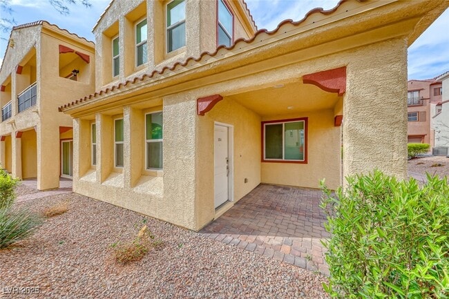 Photo - 1024 Via Panfilo Ave