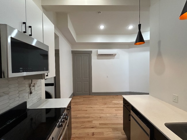 Photo - 1725 Elm St Unidad 11