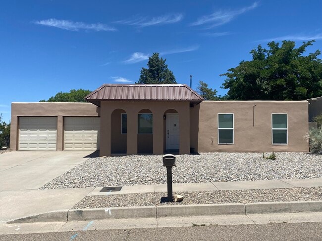 Building Photo - 10501 Delicado Pl NE