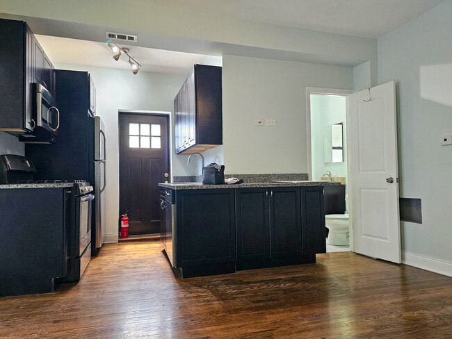 Photo - 4100 N Kedzie Ave Unit 2E