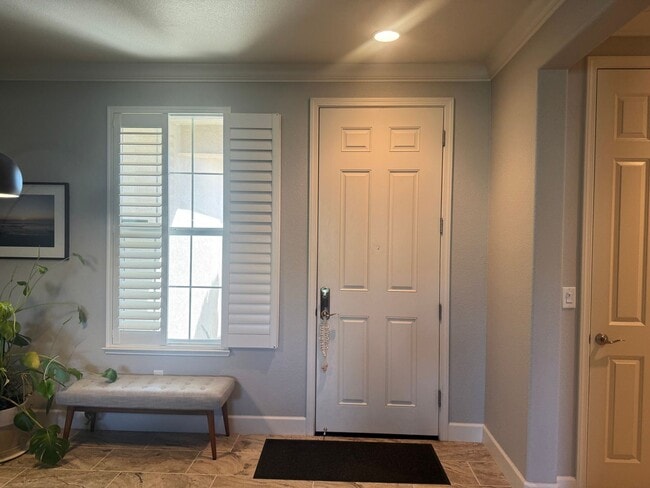 Photo - 261 Joyce Dr