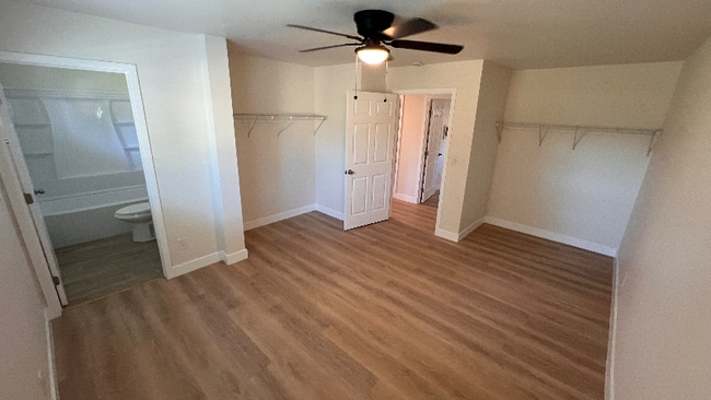 Photo - 1142 N Broadway Unidad 3