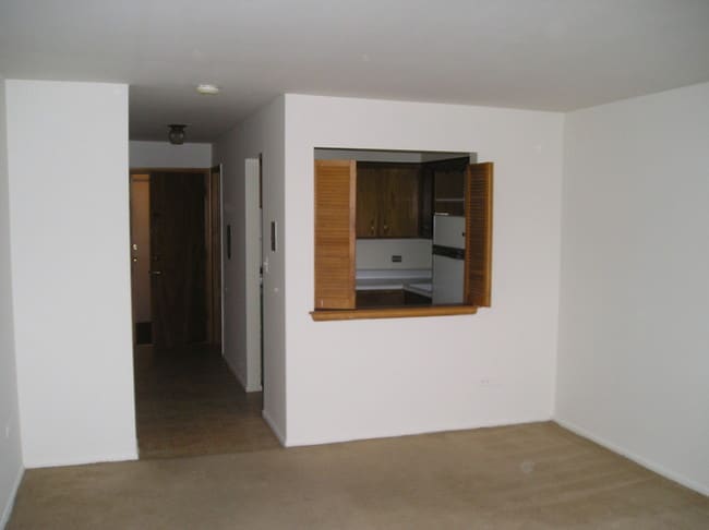 Photo - Elmwood Towers