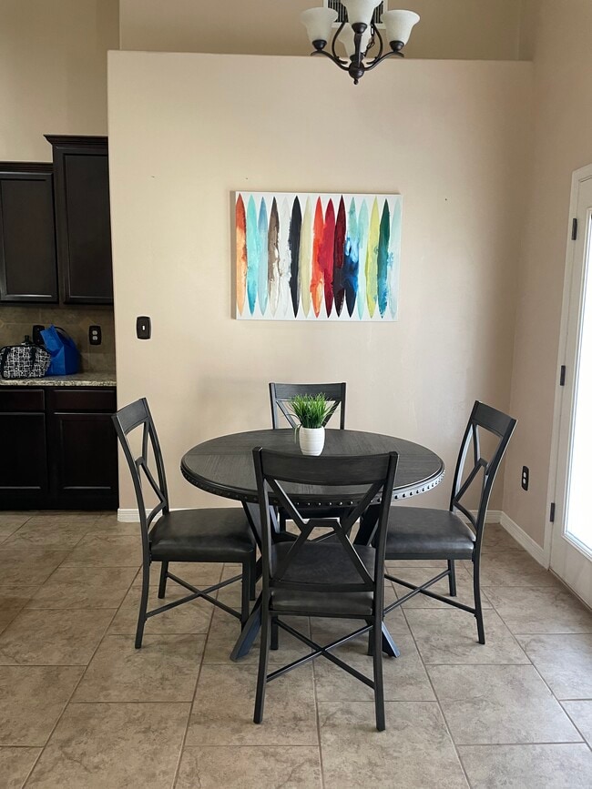 Photo - 1813 Amber Dr