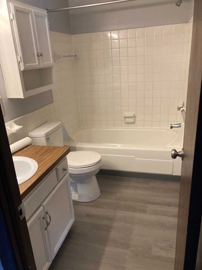 Photo - Trenton Place Apartments