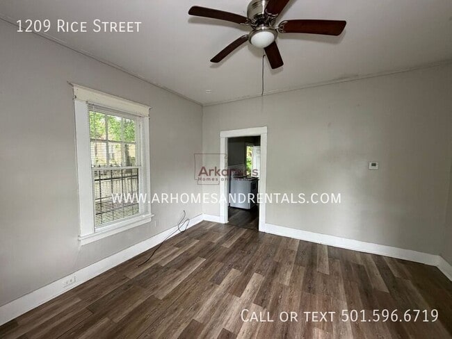 Photo - 1209 Rice St