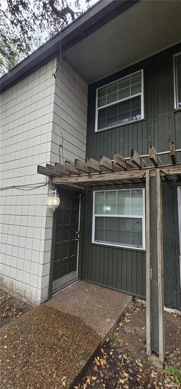 Building Photo - 22 N 4th St Unit A3