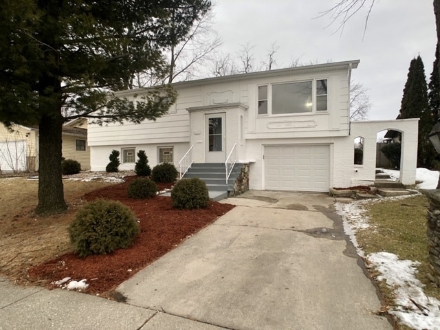 Building Photo - 4265 188th St Rental