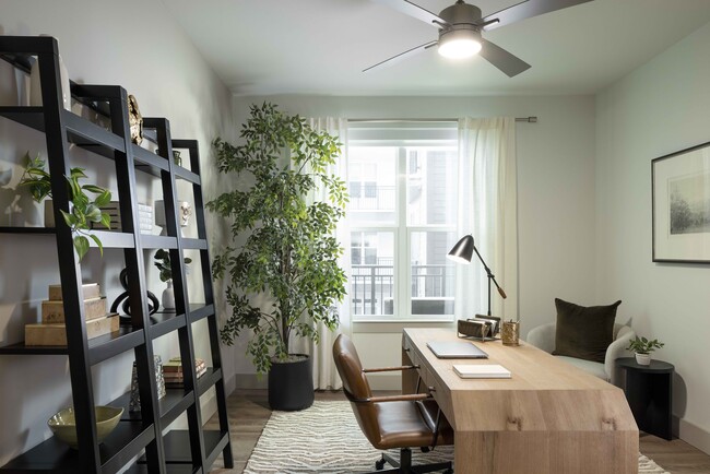 Photo - MAA Nixie Apartments