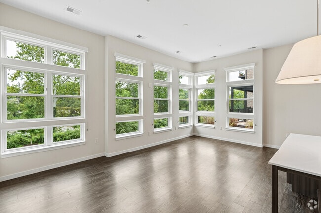 2BR, 2BA - 1,264SF - Living Room