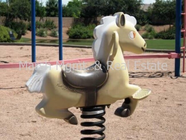 Photo - Very nice 3 bedroom home in Chandler not f...