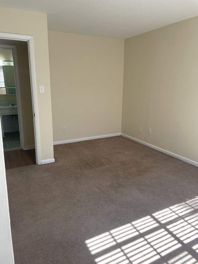 College View Apartments Montevallo, AL