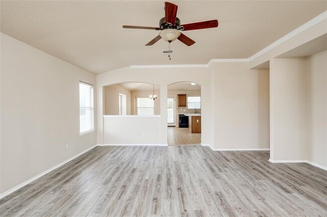 Photo - 2509 Pearson Way