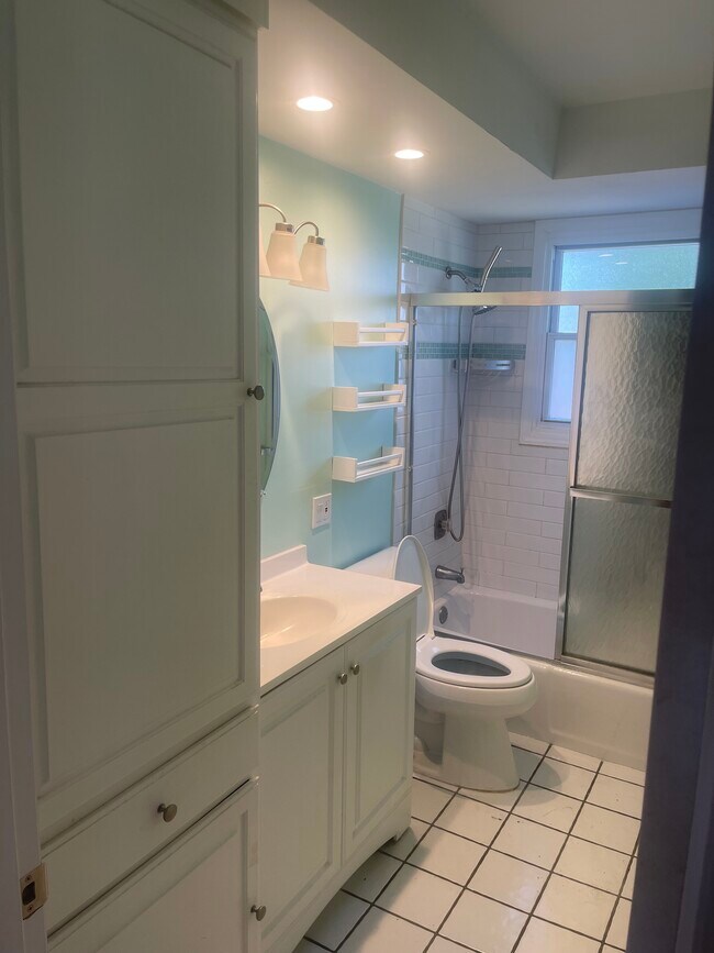 Photo - 2123 Haig Ct