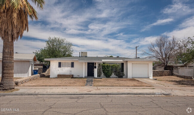 Building Photo - 1504 Nueces Way Rental