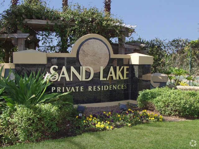 Sand Lake Private Residences - Sand Lake Private Residences Apartments