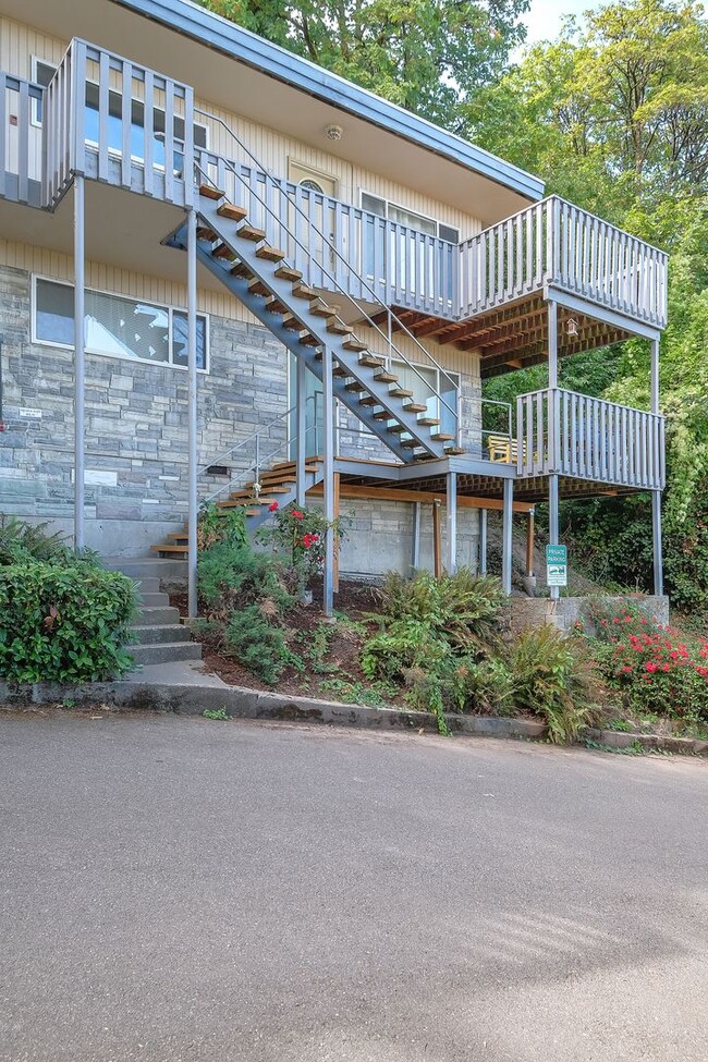 Photo - Updated 2 Bedroom, 1 Bathroom Condominium With Stunning Views. Unit 12