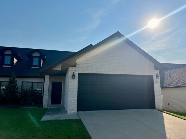 Building Photo - 9911 Landry Dr Rental