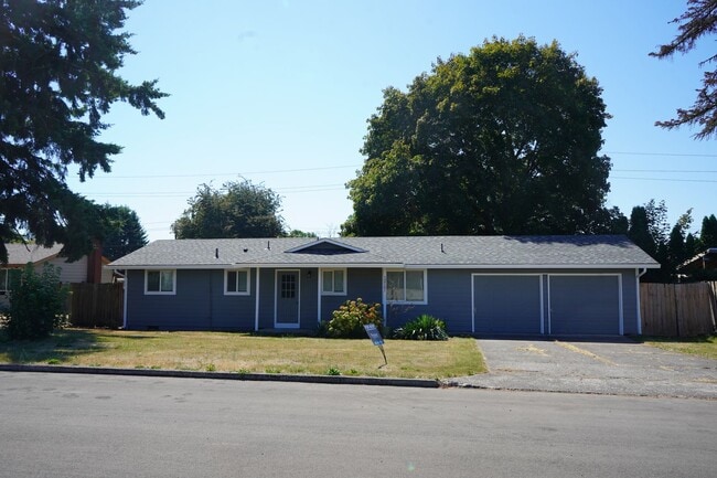 Building Photo - 12101 NE 77th St Rental