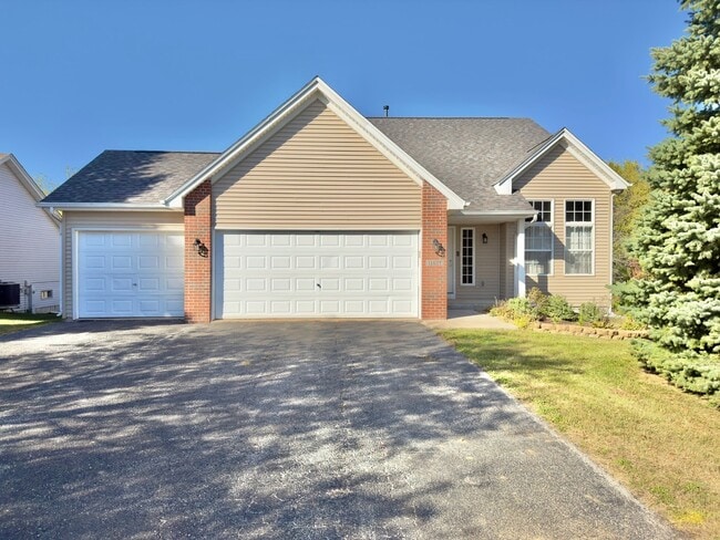 Building Photo - 11427 Valerian Way