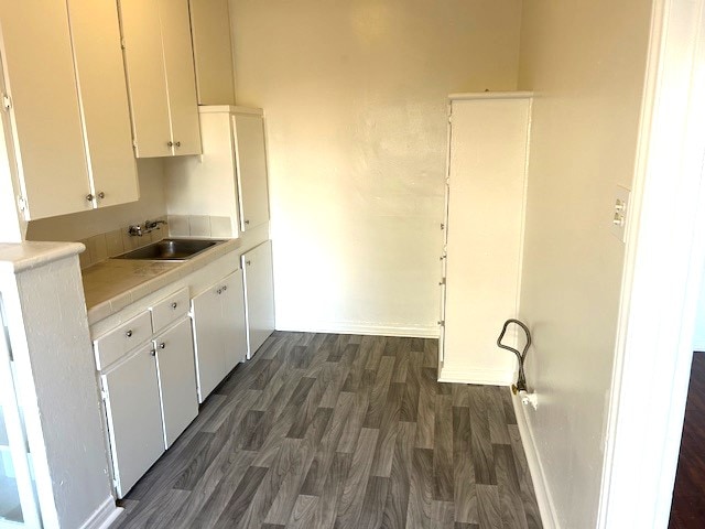 Building Photo - 2329 Crenshaw Blvd