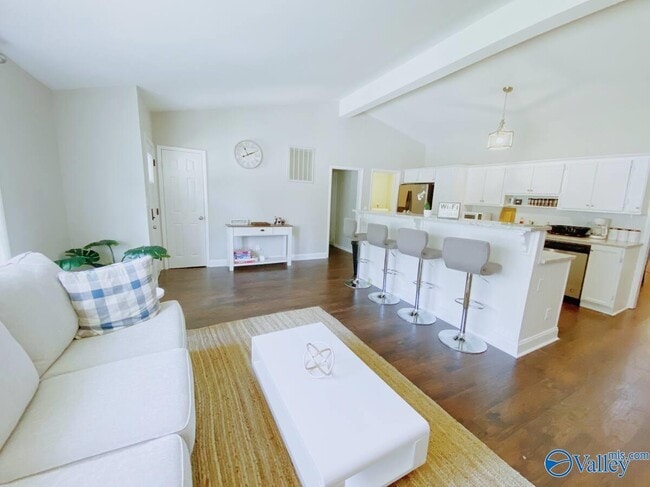 Photo - 12005 Greenleaf Dr SE