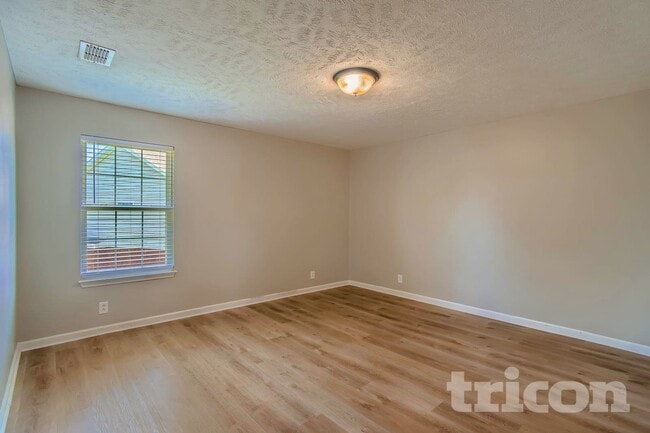 Photo - 2718 Annapolis Ct