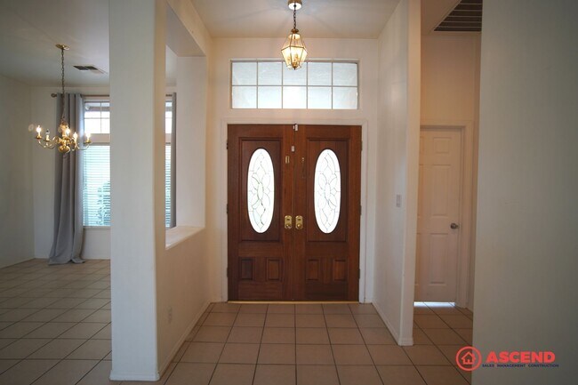 Photo - Phenomenal Home Located Off Brimhall and Renfro!