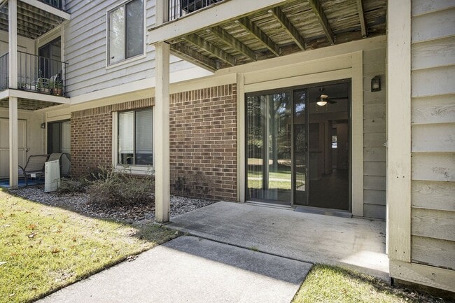 Byron Lakes Apartments
