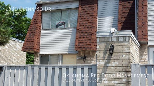 Building Photo - 1631 Glenn Bo Dr