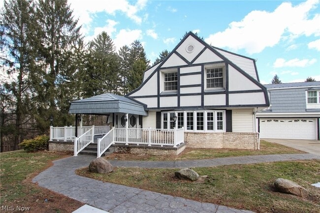 Building Photo - 7349 Tippecanoe Rd Unit A